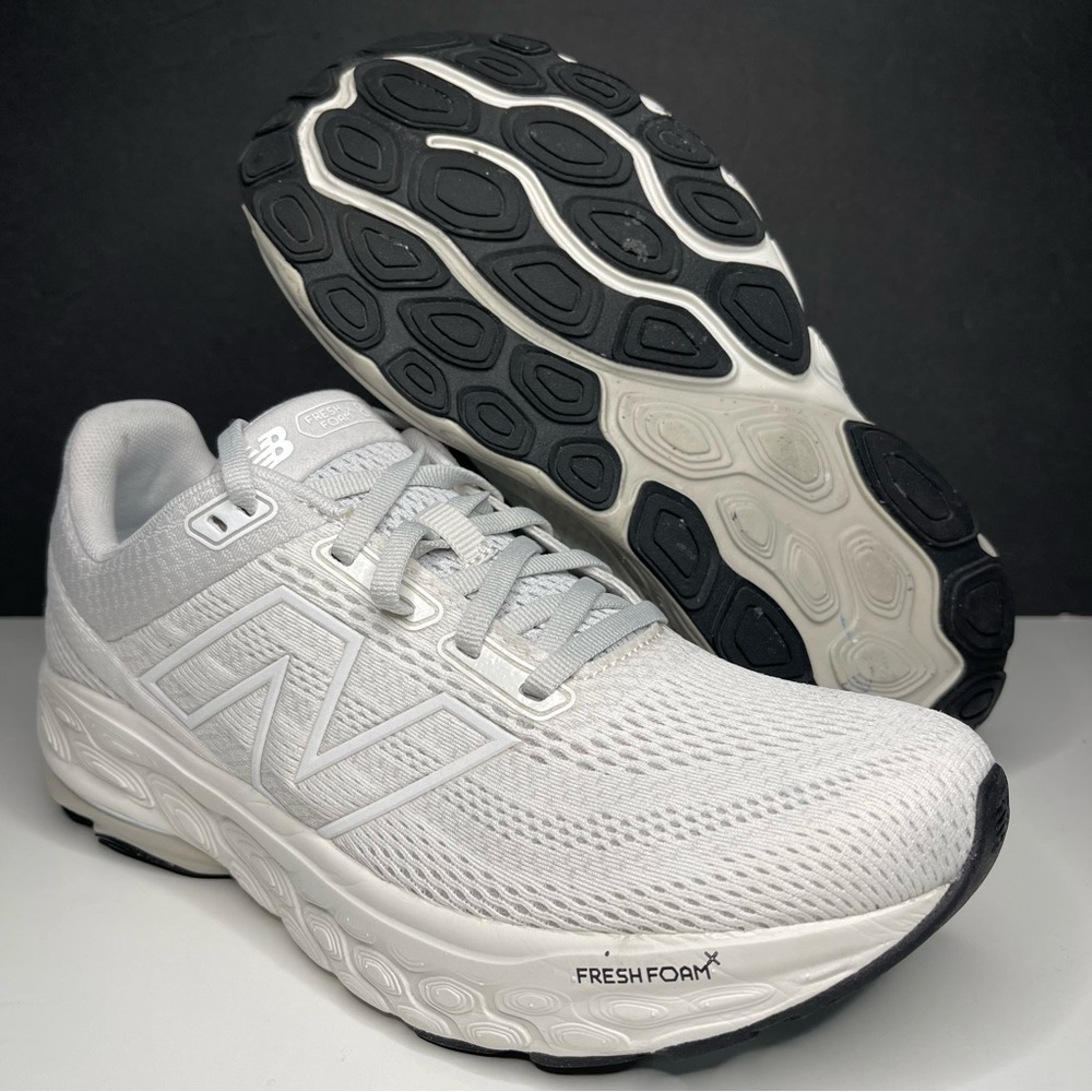 New Balance Fresh Foam X 860v14 W860S14 Gray White Women’s size 8.5
